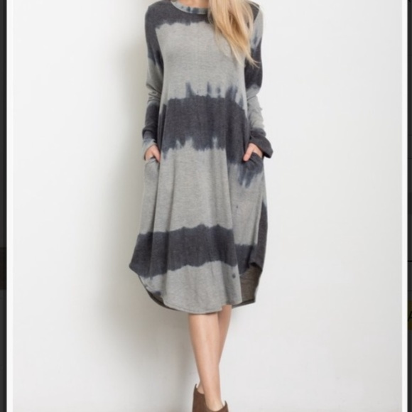 Dresses & Skirts - Tie Dye Midi Dress